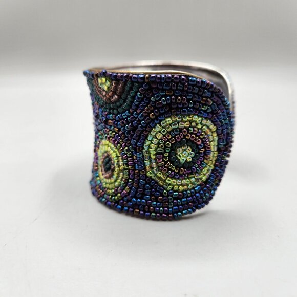 Seed Bead Peacock Toned Hammered Metal Bracelet Bangle Cuff 2" Adjusts to Fit - Picture 4 of 8